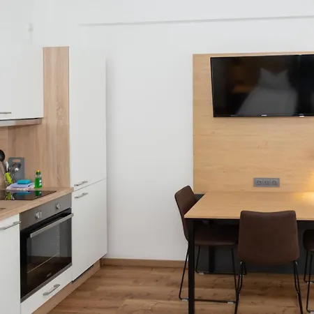Apartimo מלון